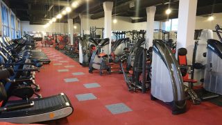 si ownie czynne 24h warszawa X-Gym & Fitness Falenica