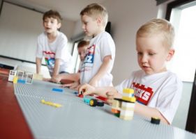 zaj cia z robotyki dla dzieci warszawa Bricks4Kidz Warszawa