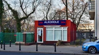 zagraniczne sklepy monopolowe warszawa ALKOHOLE 24h