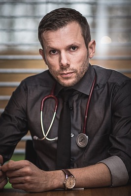 Jan Gietka, reumatolog, hepatolog