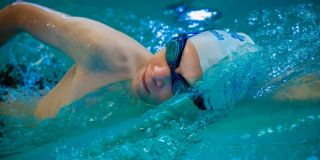 Jak oddychać podczas pływania kraulem? 5